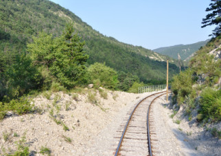 Discover the 'Train des Pignes', level B2