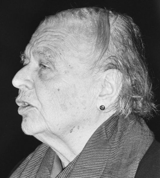 (Image : Marguerite_Yourcenar.jpg : Anefo / Croes, RC)